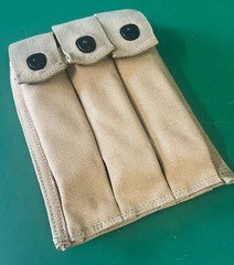 U.S. MODEL THOMPSON KHAKI 3 CELL AMMO POUCH 1943