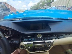 Used Front Center Infotainment Display fits: 2014 Lexus ES350 display center das