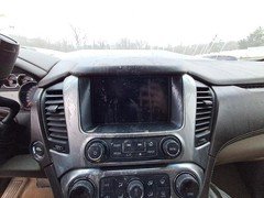Used Infotainment Display fits: 2018 Chevrolet Suburban 1500 display screen roof