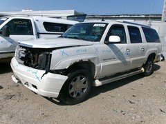 Used Instrument Cluster Bezel fits: 2006 Cadillac Escalade esv  Grade A