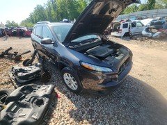 Used Seat Rear fits: 2015 Jeep Cherokee  Grade A