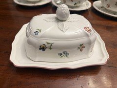Villeroy & Boch Petite Fleur Covered Butter Dish with Lid Germany V&B RARE