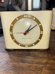 Vintage 1930s WESTCLOX  Ben Franklin ART DECO Clock  in working condition