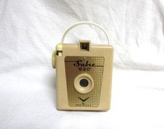 VINTAGE 1950s SABRE 620 CAMERA