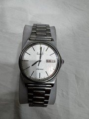 Vintage 80s SEIKO CHRONOS 8123-6130 Kanji Day/Date Working Watch