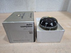 VINTAGE AIRGUIDE AUTO COMPASS MODEL 65 Excellent Condition Rat Rod Hot Rod