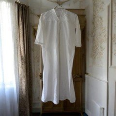 Vintage Antique Edwardian White Cotton Eyelet Embroidered Lace Nightgown M/L