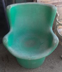 VINTAGE ART DECO 60'S MOLDED GREEN PLASTIC CHAIR, LOCAL PICKUP ONLY!!