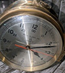 Vintage Bell Clock Co. Quartz Ships Clock Brass Heavy. 7.5x4"
