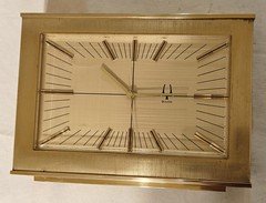 Vintage Bulova Desk Clock ~ Model D2053/4