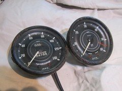 VINTAGE  DAIMLER DART SP250 SPEEDOMETER AND  REV COUNTER