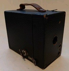 Vintage Eastman Kodak No. 2A Brownie Box Camera, Model B - AS IS