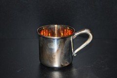 Vintage gold line baby cup, never used, orig box