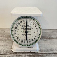 Vintage Kitchen Scale OLD KENTUCKY HOME Belknap Hardware 25lb White Green