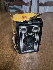 Vintage Kodak Brownie Target Six-16 Box Camera Black & Silver  (Original Box)
