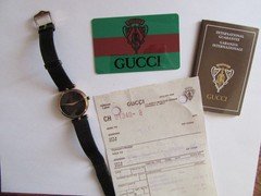 Vintage Ladies Gucci Watch Black Face w original receipt