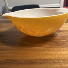 Vintage Pyrex #444 Daisy Sunflower Orange MCM 4QT Cinderella Mixing Bowl 
