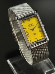 Vintage Seiko Slim Quartz Men's Wristwatch With Free DDP Shipping 