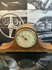Vintage Seth Thomas Wooden Mantle Clock. Running Well, Needs TLC, Read