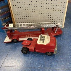Vintage Structo Toys 30” Pressed Steel Toy Fire Truck - Rare Large Scale