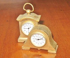 Vintage Times Square Mini Clocks Quartz Japan Movement Miniature Desk Clocks