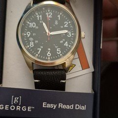 Vintage Wenger SAK Design Watch Men  35mm White Dial Silver Tone Date Round Face
