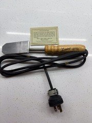 Vintage Zephyr Model HS-70, Great Lakes Stamp & Mfg. Heat Iron, in Original Box