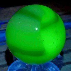 Vitro Agate Shooter Marble. .95" Nm. Uv. Peltier Vibes. Green W-Blue Tracers.