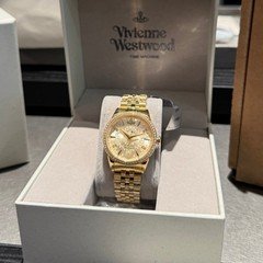 Vivienne Embossed 32mm Gold Dial&Bracelet Watch Women's Quartz Watch