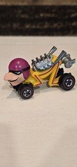VTG 1971 Hot Wheels Redline Farbes MYLES AHEAD Yellow Complete Goggles Minty