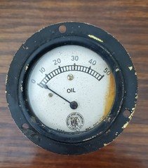 VTG ORIG 1910  1920 0 - 50 LB. OIL GUAGE 2" # 2355 MOTO METER GUAGE & EQUIP. CO.