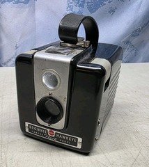 🔥 Vtg Photography Kodak Brownie Hawkeye Flash Model Box Camera 620 Film CLEAN