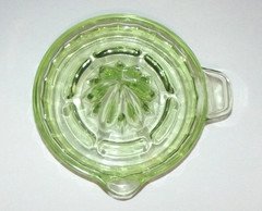 VTG Vaseline Green Depression Glass Citrus Juicer / Reamer Tab Handle & Spout 6"