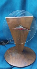 VTG Vernco ART DECO ELECTRIC CLOCK mid century walnut gifts gunstock wood