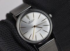 Vumpel luch 2209 ultra slim vympel vimpel mens mechanical USSR Soviet wristwatch