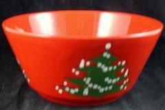 Waechtersbach Christmas Tree Round Vegetable Bowl