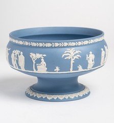 Wedgwood Blue Jasperware Large Imperial Pedestal Bowl 8” x 5.25” Sacrifice