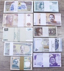 Wholesale Lot 1000 Pcs Foreign Banknotes 10 Bundles Paper Money UNC Collections