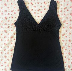 Women's Black Lace V-Neck Camisole Tank Top Solid Pattern, Lace Accents, M